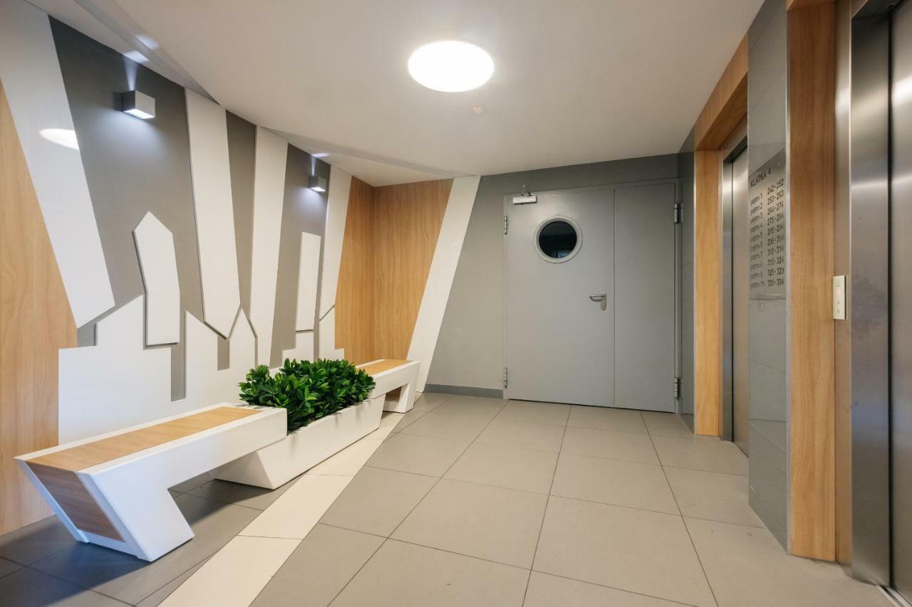 Stare Bielany 2-Bedroom Apartment Варшава Екстериор снимка